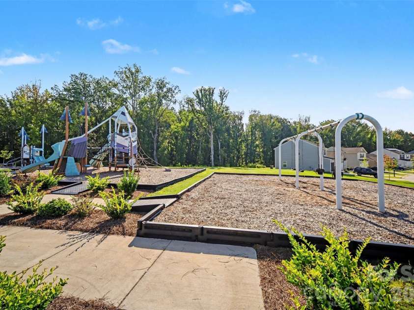 3150 Maple Ridge Drive, Gastonia, NC 28052.  MLS# CAR4420502, YatesRealty ID 48628. Community Playground