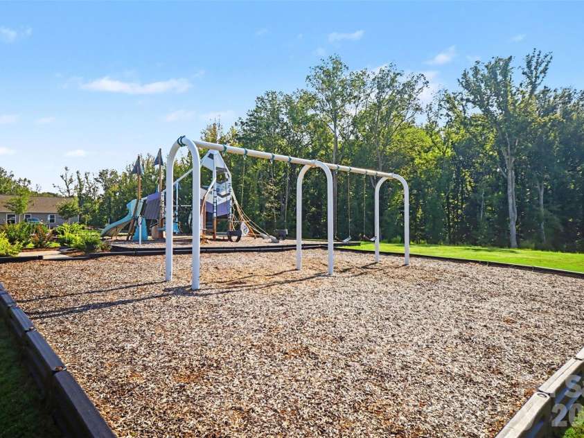 3150 Maple Ridge Drive, Gastonia, NC 28052.  MLS# CAR4420502, YatesRealty ID 48628. Community Playground