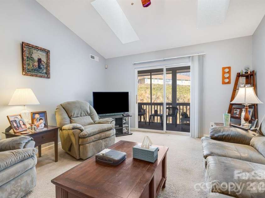 2904 Sagamore Lane, Asheville, NC 28806.  MLS# CAR4327519, YatesRealty ID 4863. 