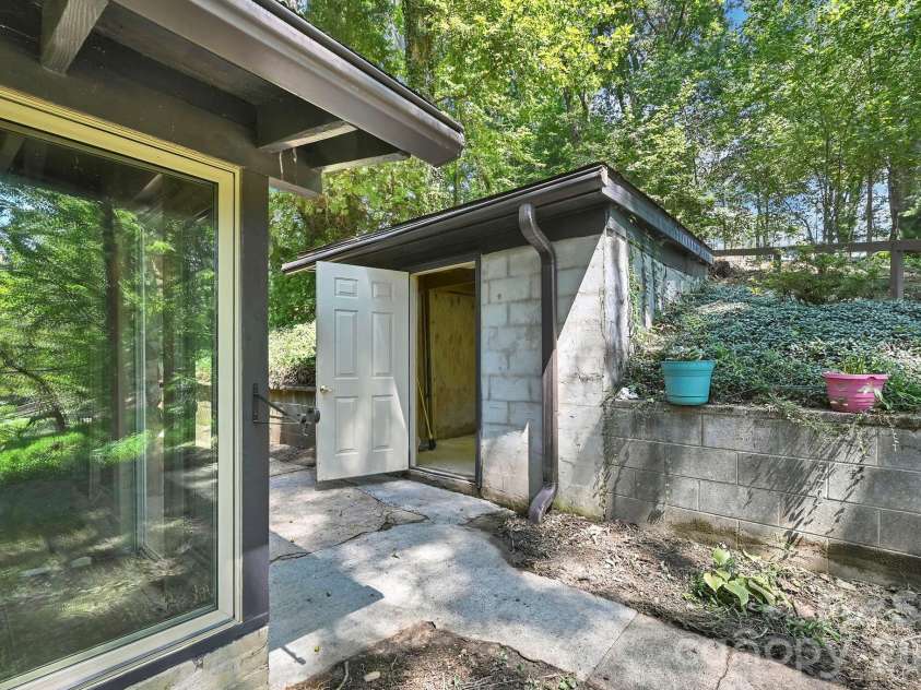 26 Candler School Road, Candler, NC 28715.  MLS# CAR4417181, YatesRealty ID 48630. 