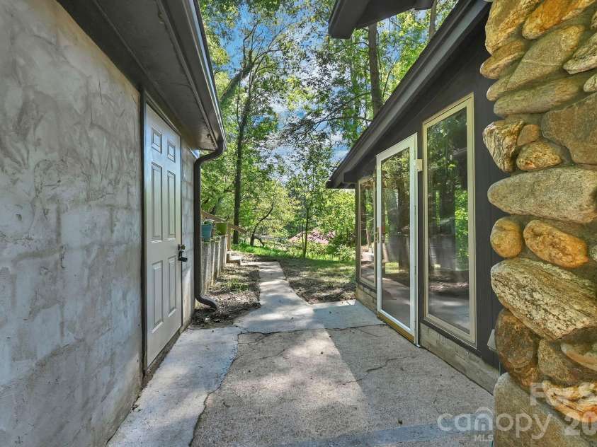26 Candler School Road, Candler, NC 28715.  MLS# CAR4417181, YatesRealty ID 48630. 