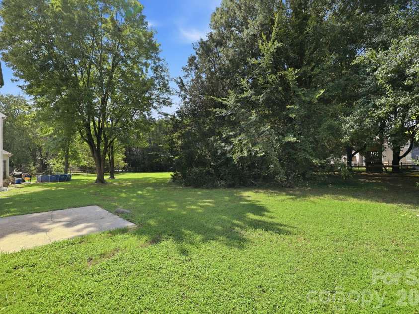 11215 Longhedge Lane, Charlotte, NC 28273.  MLS# CAR4410596, YatesRealty ID 48632. 