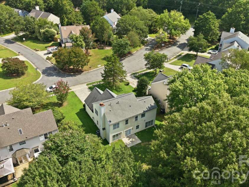 11215 Longhedge Lane, Charlotte, NC 28273.  MLS# CAR4410596, YatesRealty ID 48632. 