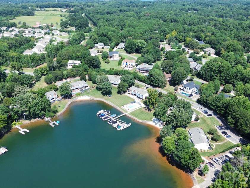 8014 Westcape Drive, Denver, NC 28037.  MLS# CAR4419153, YatesRealty ID 48633. 