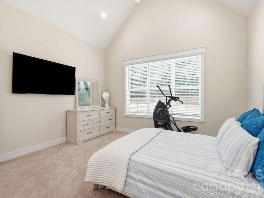 369 Sunderland Road, Belmont, NC 28012.  MLS# CAR4420473, YatesRealty ID 48634. 