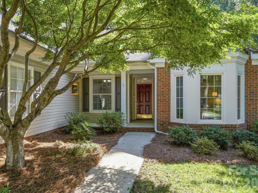 1636 Heather Glen Road, Kannapolis, NC 28081.  MLS# CAR4421469, YatesRealty ID 48636. 