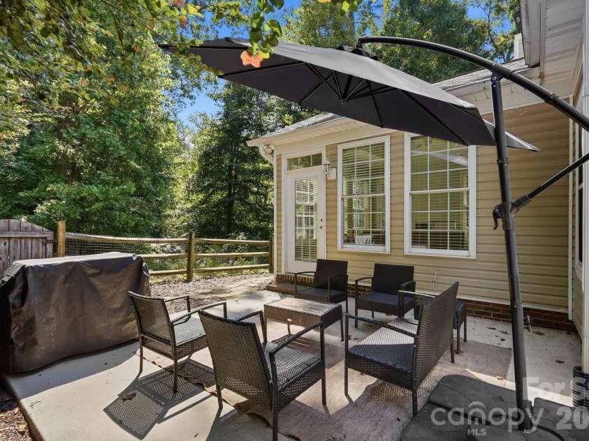 1636 Heather Glen Road, Kannapolis, NC 28081.  MLS# CAR4421469, YatesRealty ID 48636. 