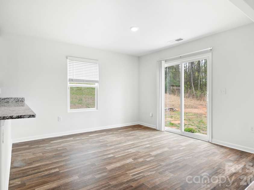 107 Frank Burns Way, Kings Mountain, NC 28086.  MLS# CAR4418335, YatesRealty ID 48637. 