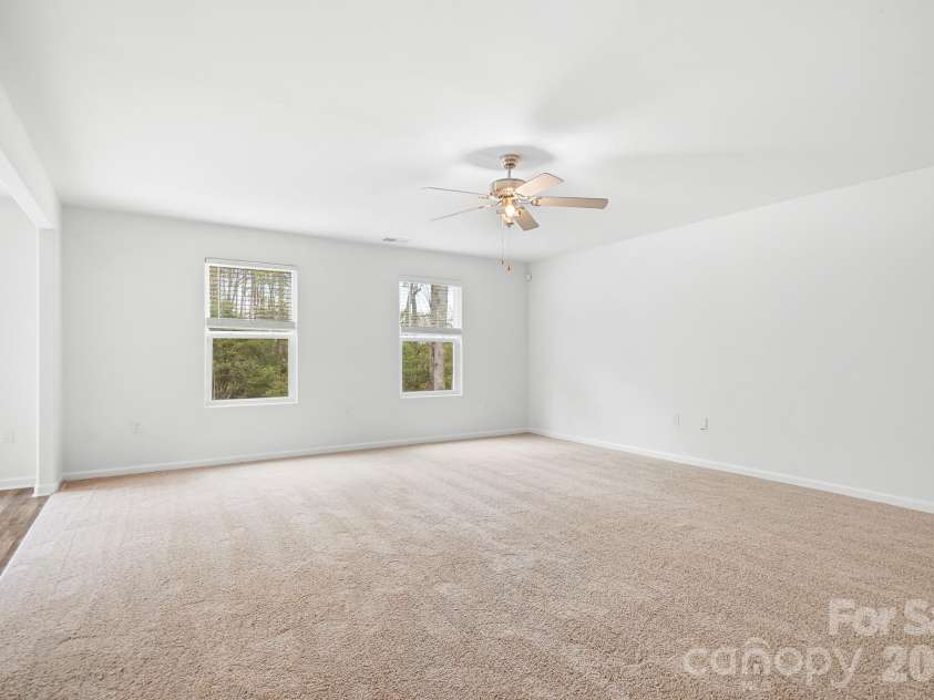 107 Frank Burns Way, Kings Mountain, NC 28086.  MLS# CAR4418335, YatesRealty ID 48637. 