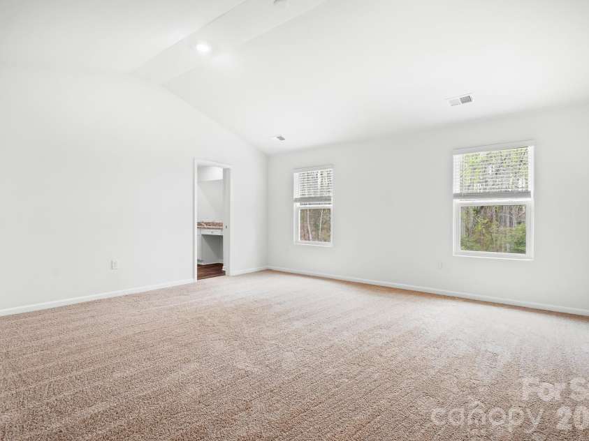 107 Frank Burns Way, Kings Mountain, NC 28086.  MLS# CAR4418335, YatesRealty ID 48637. 