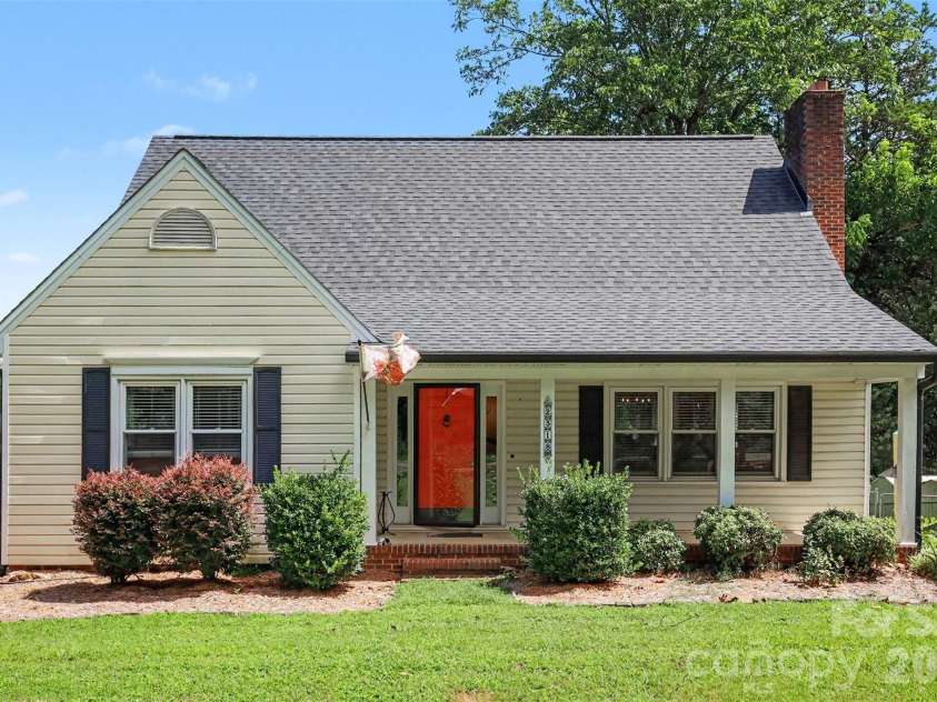 2318 Old Hickory Grove Road, Mount Holly, NC 28120.  MLS# CAR4409723, YatesRealty ID 48638. 