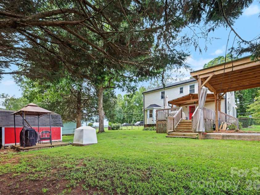 2318 Old Hickory Grove Road, Mount Holly, NC 28120.  MLS# CAR4409723, YatesRealty ID 48638. 