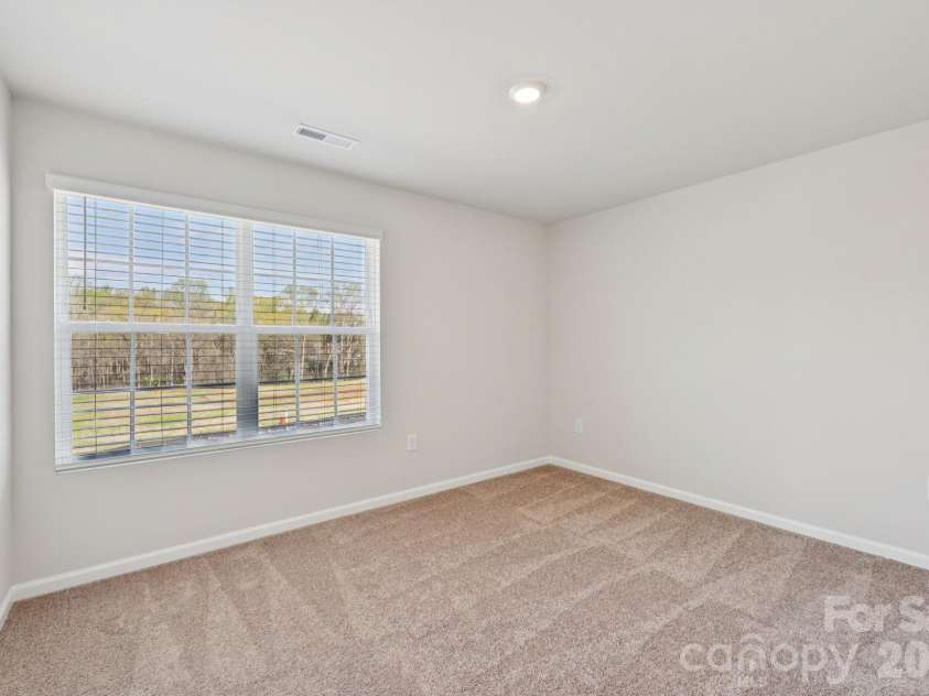 818 Willow Estates Drive, Shelby, NC 28150.  MLS# CAR4374018, YatesRealty ID 48639. 
