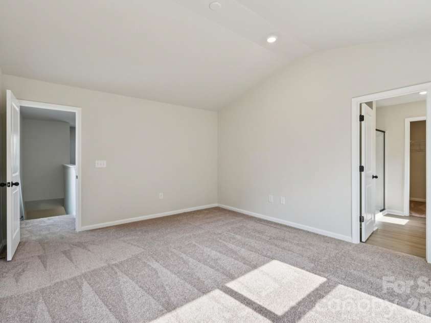 818 Willow Estates Drive, Shelby, NC 28150.  MLS# CAR4374018, YatesRealty ID 48639. 