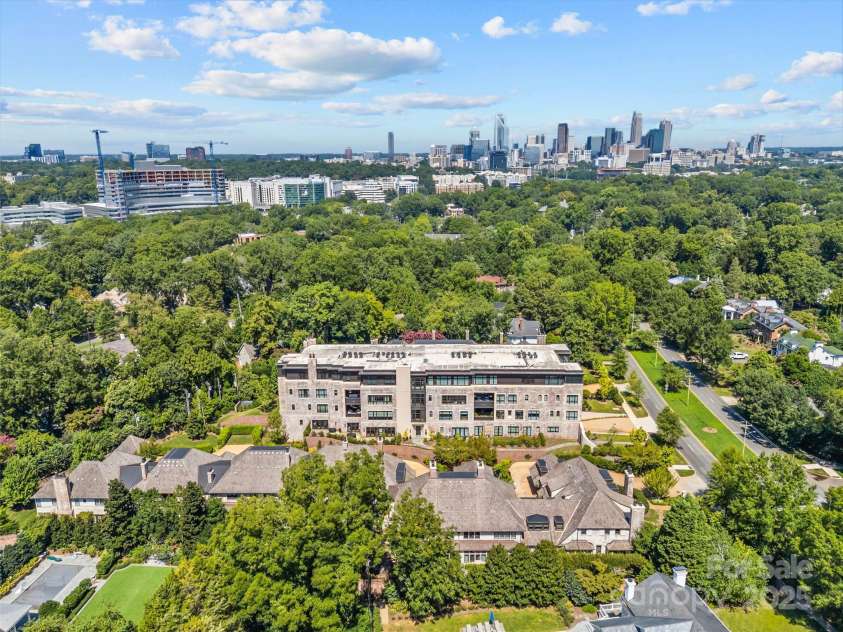 1172 Queens Road, Charlotte, NC 28207.  MLS# CAR4296406, YatesRealty ID 4864. 