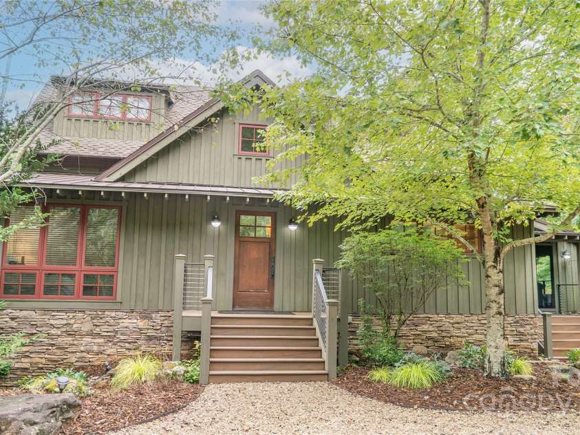 163 Cabin Bluff Drive, Marion, NC 28752.  MLS# CAR4251327, YatesRealty ID 4864. 