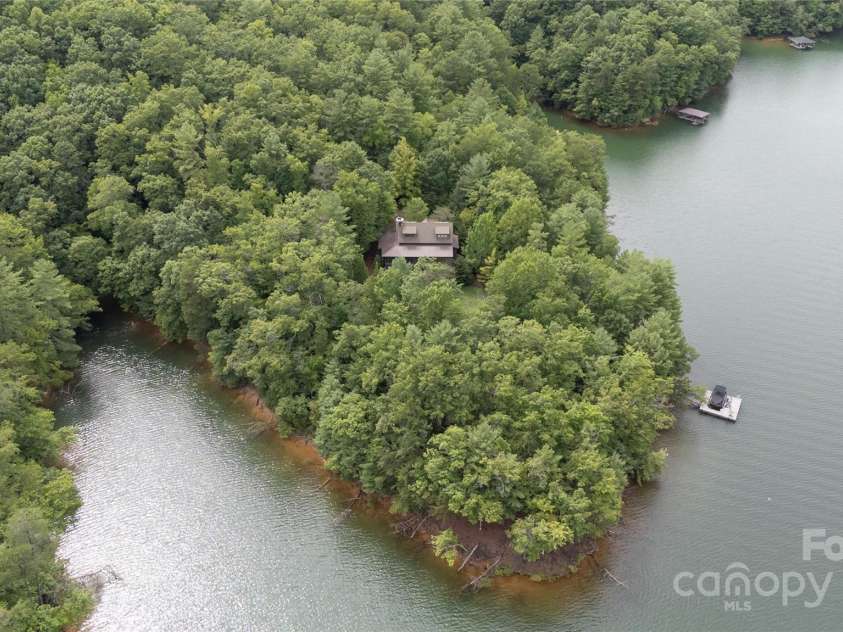 163 Cabin Bluff Drive, Marion, NC 28752.  MLS# CAR4251327, YatesRealty ID 4864. 