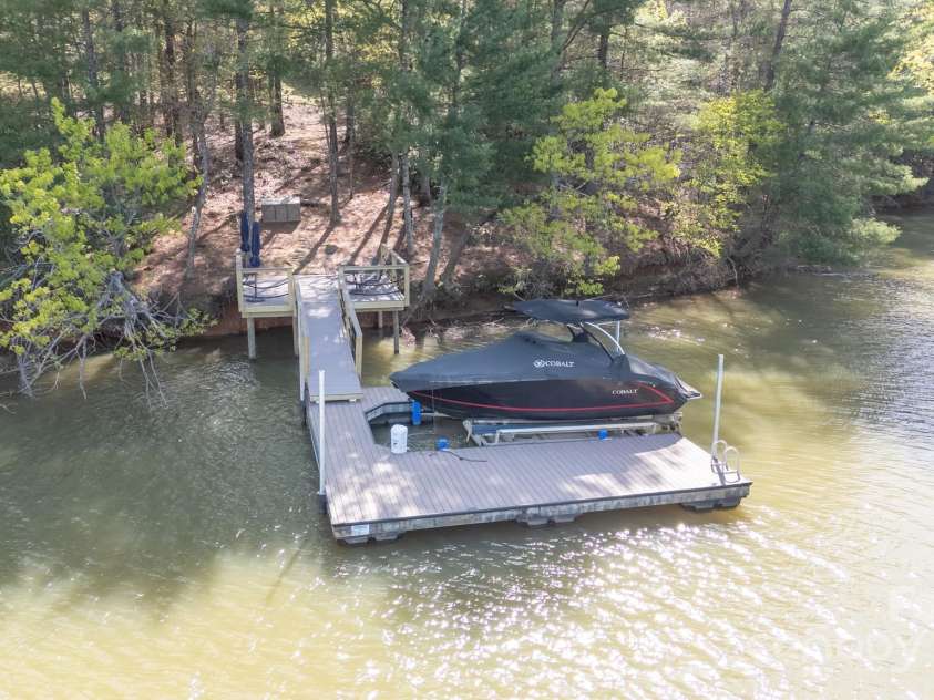 163 Cabin Bluff Drive, Marion, NC 28752.  MLS# CAR4251327, YatesRealty ID 4864. 
