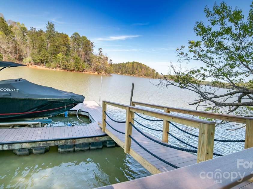 163 Cabin Bluff Drive, Marion, NC 28752.  MLS# CAR4251327, YatesRealty ID 4864. 