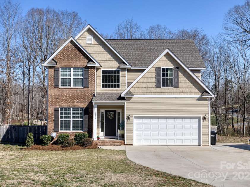 8822 Crape Myrtle Drive, Stanfield, NC 28163.  MLS# CAR4227210, YatesRealty ID 4864. 