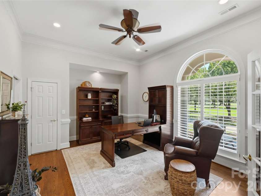 459 Valley Run Drive, Waxhaw, NC 28173.  MLS# CAR4420885, YatesRealty ID 48640. 