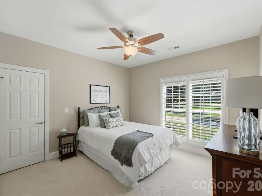 459 Valley Run Drive, Waxhaw, NC 28173.  MLS# CAR4420885, YatesRealty ID 48640. 