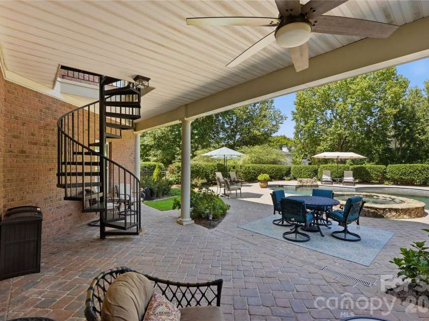 459 Valley Run Drive, Waxhaw, NC 28173.  MLS# CAR4420885, YatesRealty ID 48640. 