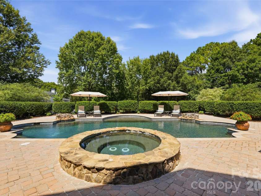 459 Valley Run Drive, Waxhaw, NC 28173.  MLS# CAR4420885, YatesRealty ID 48640. 