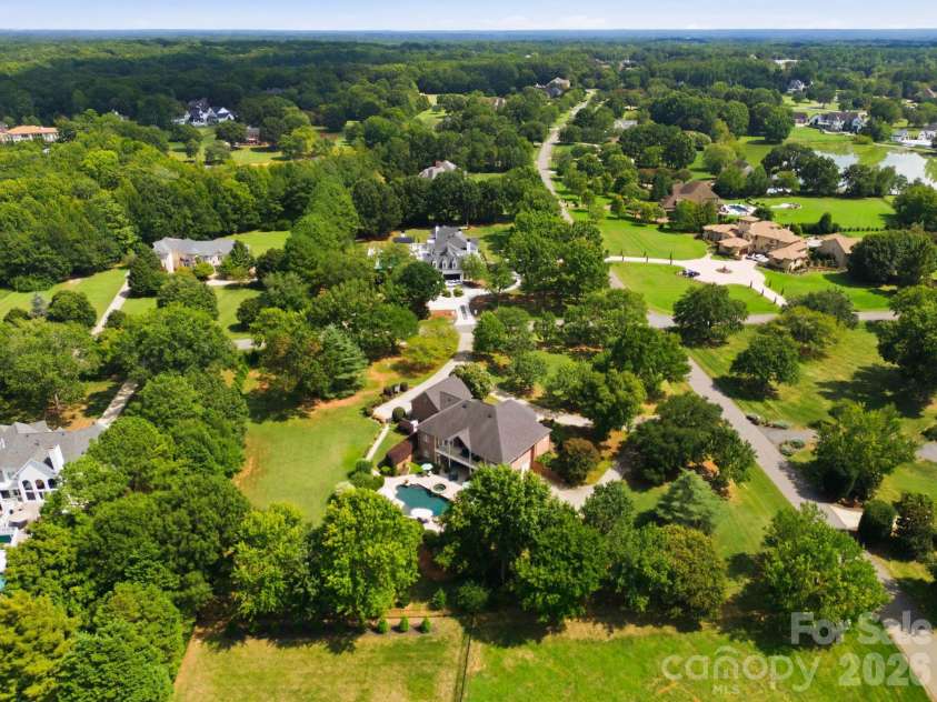 459 Valley Run Drive, Waxhaw, NC 28173.  MLS# CAR4420885, YatesRealty ID 48640. 