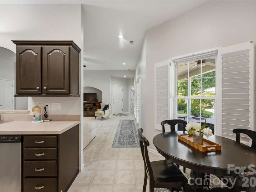 459 Valley Run Drive, Waxhaw, NC 28173.  MLS# CAR4420885, YatesRealty ID 48640. Basement