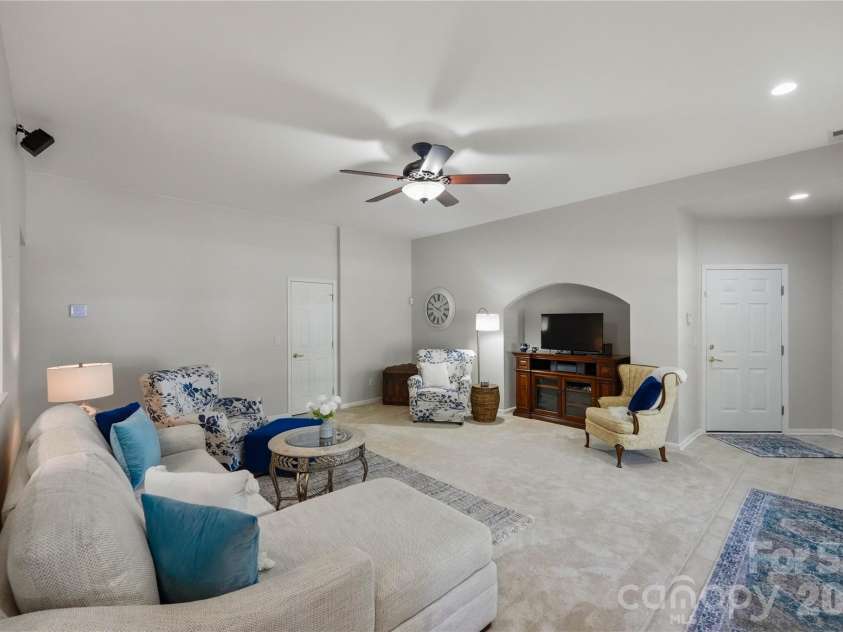 459 Valley Run Drive, Waxhaw, NC 28173.  MLS# CAR4420885, YatesRealty ID 48640. Basement living room