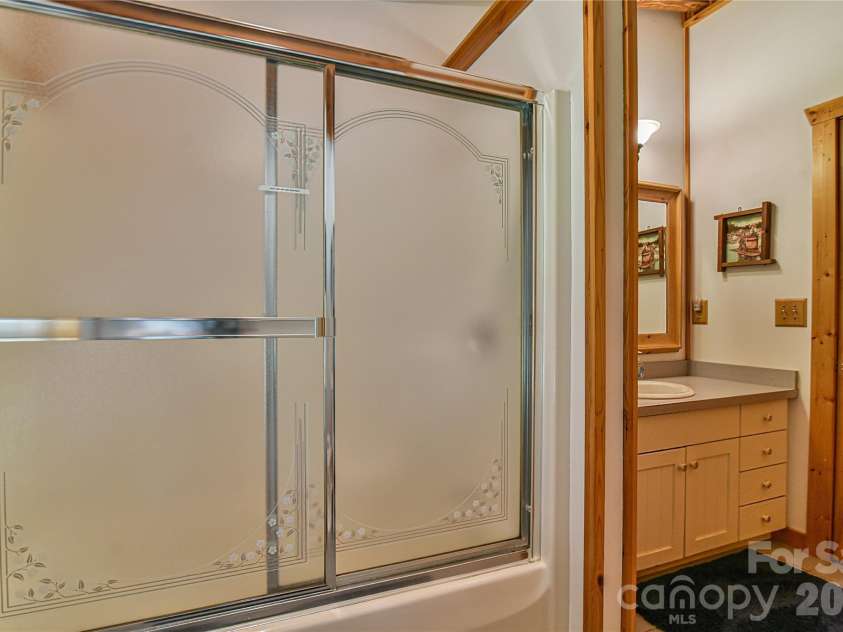 27 Winn Drive, Leicester, NC 28748.  MLS# CAR4419621, YatesRealty ID 48643. 