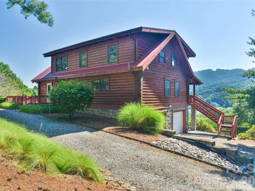 27 Winn Drive, Leicester, NC 28748.  MLS# CAR4419621, YatesRealty ID 48643. Super easy access, abundant parking, and year-round views.
