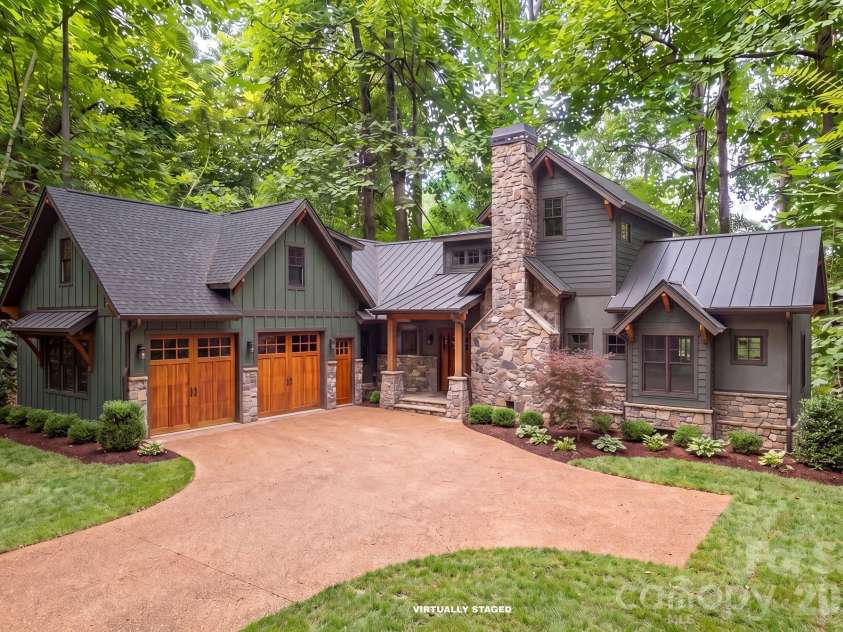 1915 Creston Drive, Black Mountain, NC 28711.  MLS# CAR4402197, YatesRealty ID 48644. Virtual rendering of potential build concept. Exceptional almost 3 acre homesite to build your custom mountain retreat. Builder plans to clear trees to open up potential long range views off back porch and decks.