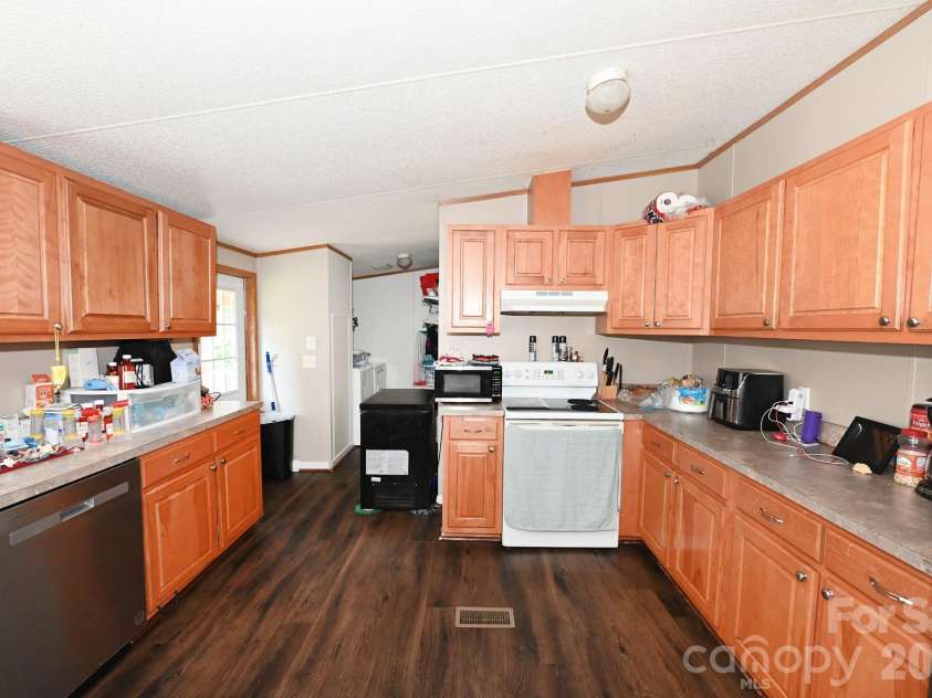 2348 John Coffey Road, Morganton, NC 28655.  MLS# CAR4421105, YatesRealty ID 48646. 