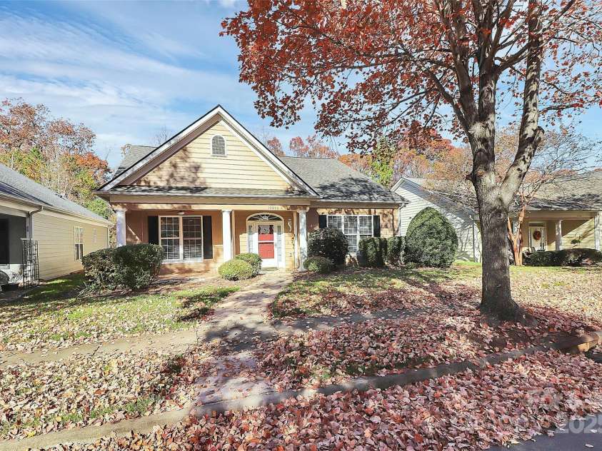 10046 Bishops Gate Boulevard, Pineville, NC 28134.  MLS# CAR4322219, YatesRealty ID 4865. 