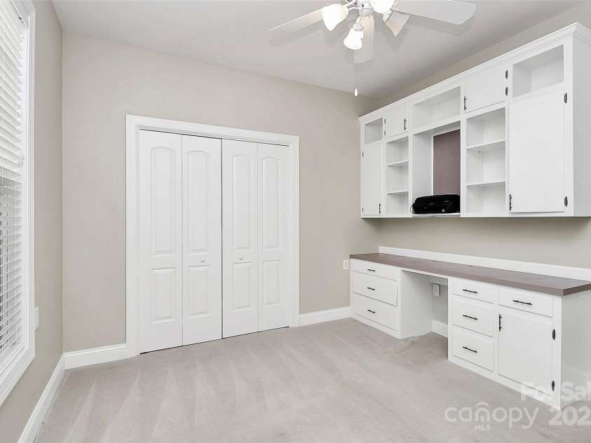 10046 Bishops Gate Boulevard, Pineville, NC 28134.  MLS# CAR4322219, YatesRealty ID 4865. BEDROOM #2