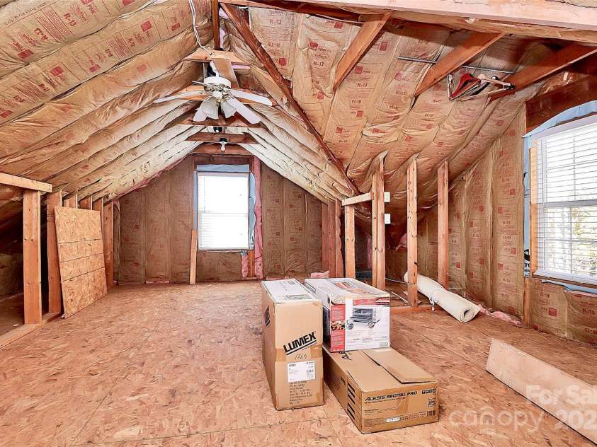 10046 Bishops Gate Boulevard, Pineville, NC 28134.  MLS# CAR4322219, YatesRealty ID 4865. UNFINISHED ROOM OVER THE GARAGE