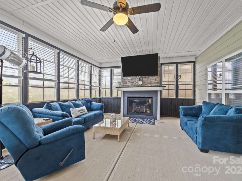 3173 Delaware Drive, Denver, NC 28037.  MLS# CAR4228132, YatesRealty ID 4865. 