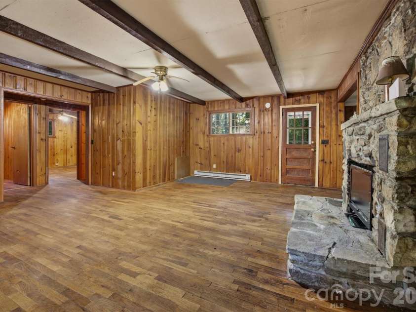 7036 Rhododendron Drive, Newland, NC 28657.  MLS# CAR4420538, YatesRealty ID 48650. 