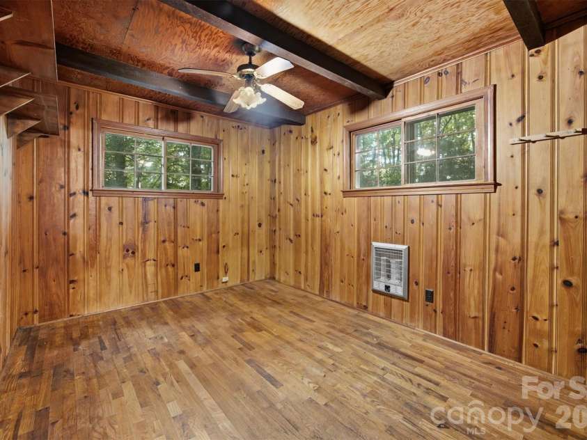 7036 Rhododendron Drive, Newland, NC 28657.  MLS# CAR4420538, YatesRealty ID 48650. 