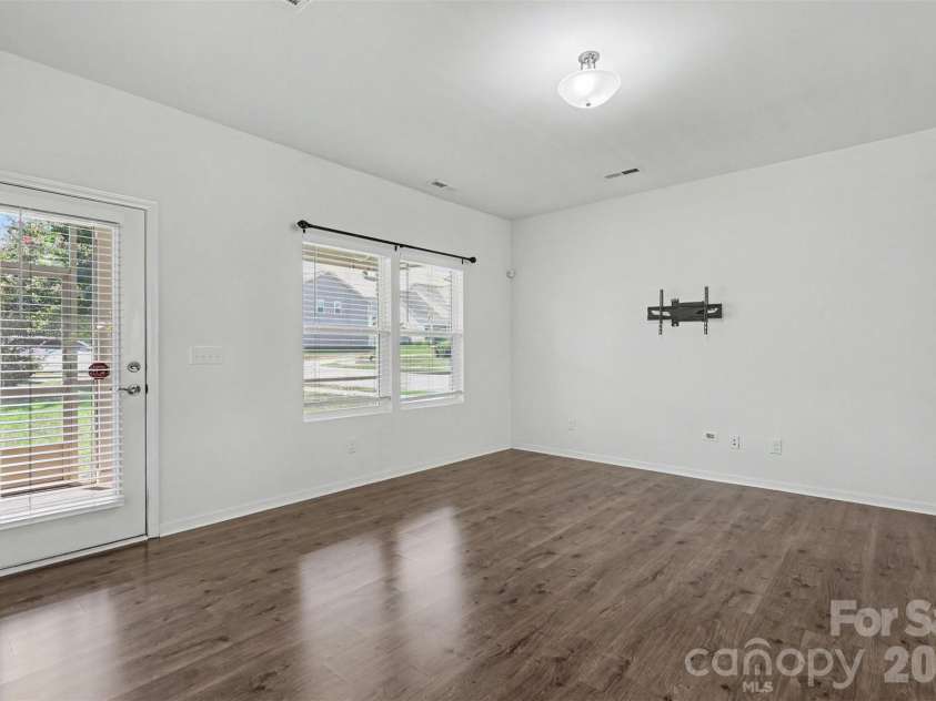 40163 Crooked Stick Drive, Lancaster, SC 29720.  MLS# CAR4420082, YatesRealty ID 48651. 