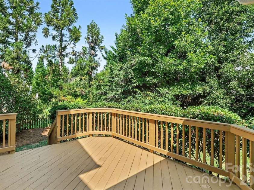 2521 Becket Ridge Road, Charlotte, NC 28270.  MLS# CAR4419953, YatesRealty ID 48652. 
