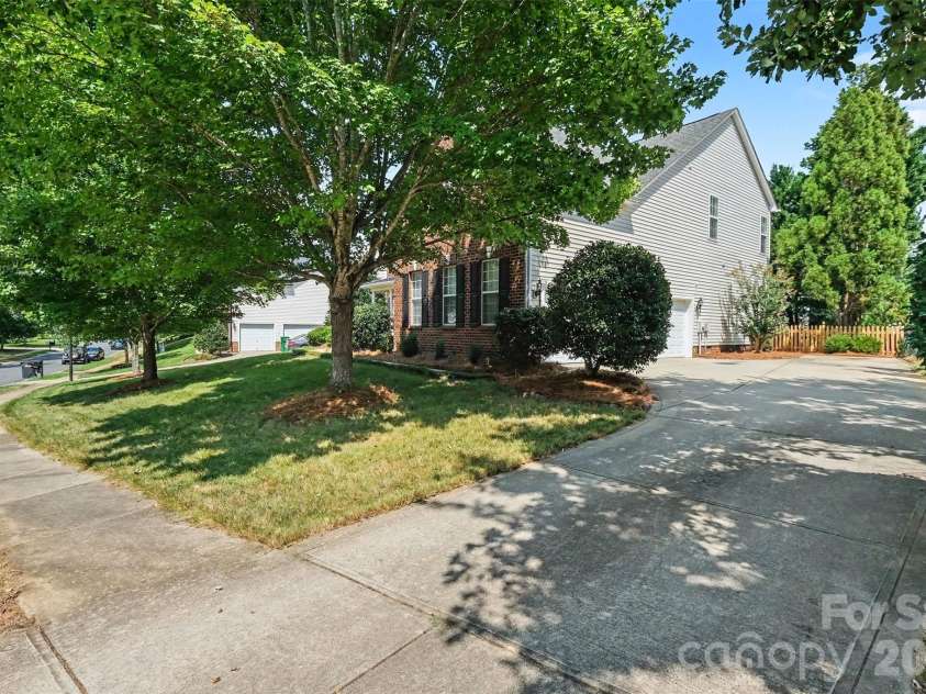 2521 Becket Ridge Road, Charlotte, NC 28270.  MLS# CAR4419953, YatesRealty ID 48652. 