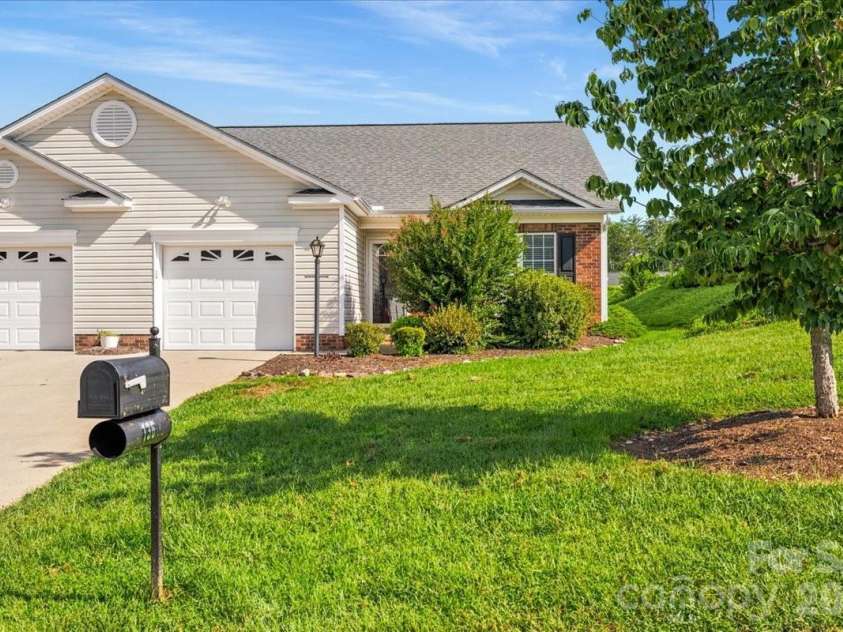 136 Morgan Trace Drive, Valdese, NC 28690.  MLS# CAR4421484, YatesRealty ID 48653. 