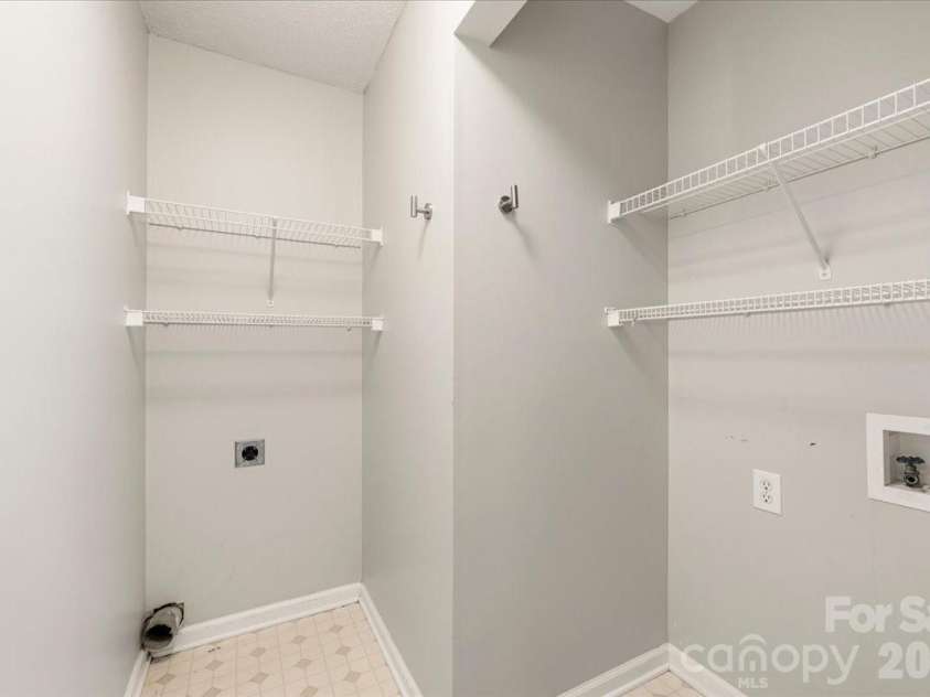 136 Morgan Trace Drive, Valdese, NC 28690.  MLS# CAR4421484, YatesRealty ID 48653. 