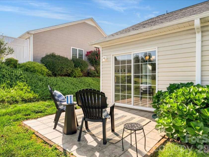 136 Morgan Trace Drive, Valdese, NC 28690.  MLS# CAR4421484, YatesRealty ID 48653. 