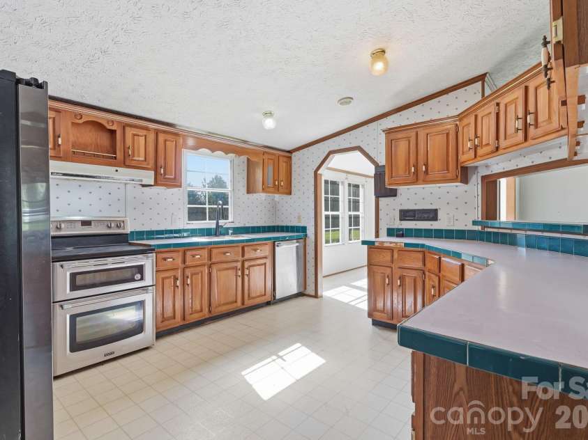 30489 Almond Drive, Albemarle, NC 28001.  MLS# CAR4421450, YatesRealty ID 48658. 