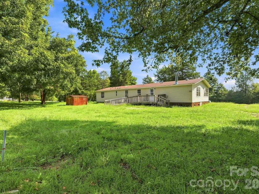30489 Almond Drive, Albemarle, NC 28001.  MLS# CAR4421450, YatesRealty ID 48658. 
