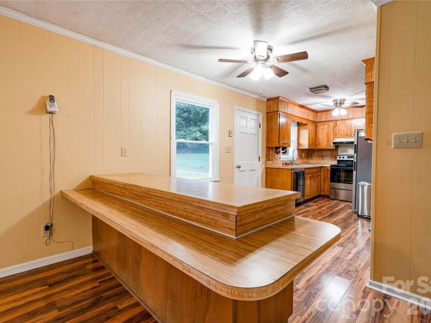 113 Idlewood Court, Kings Mountain, NC 28086.  MLS# CAR4421080, YatesRealty ID 48659. 